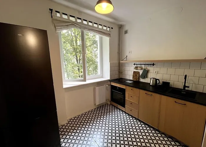 Cozy Flat In Saska Kepa Διαμέρισμα